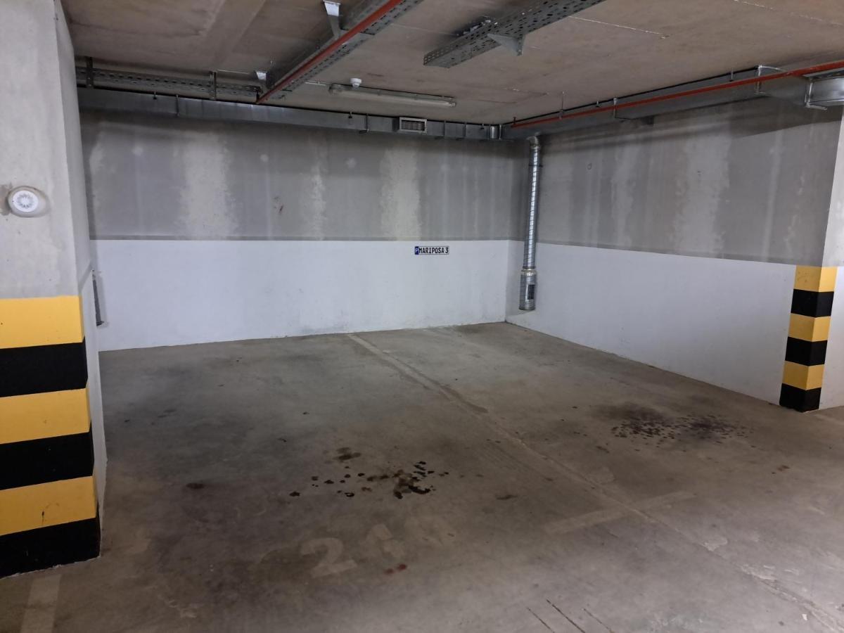 Mariposa, Apartment With Balcony, Private Parking In The Garage, Near The Biggest Shopping Center Mall Of Split Kültér fotó