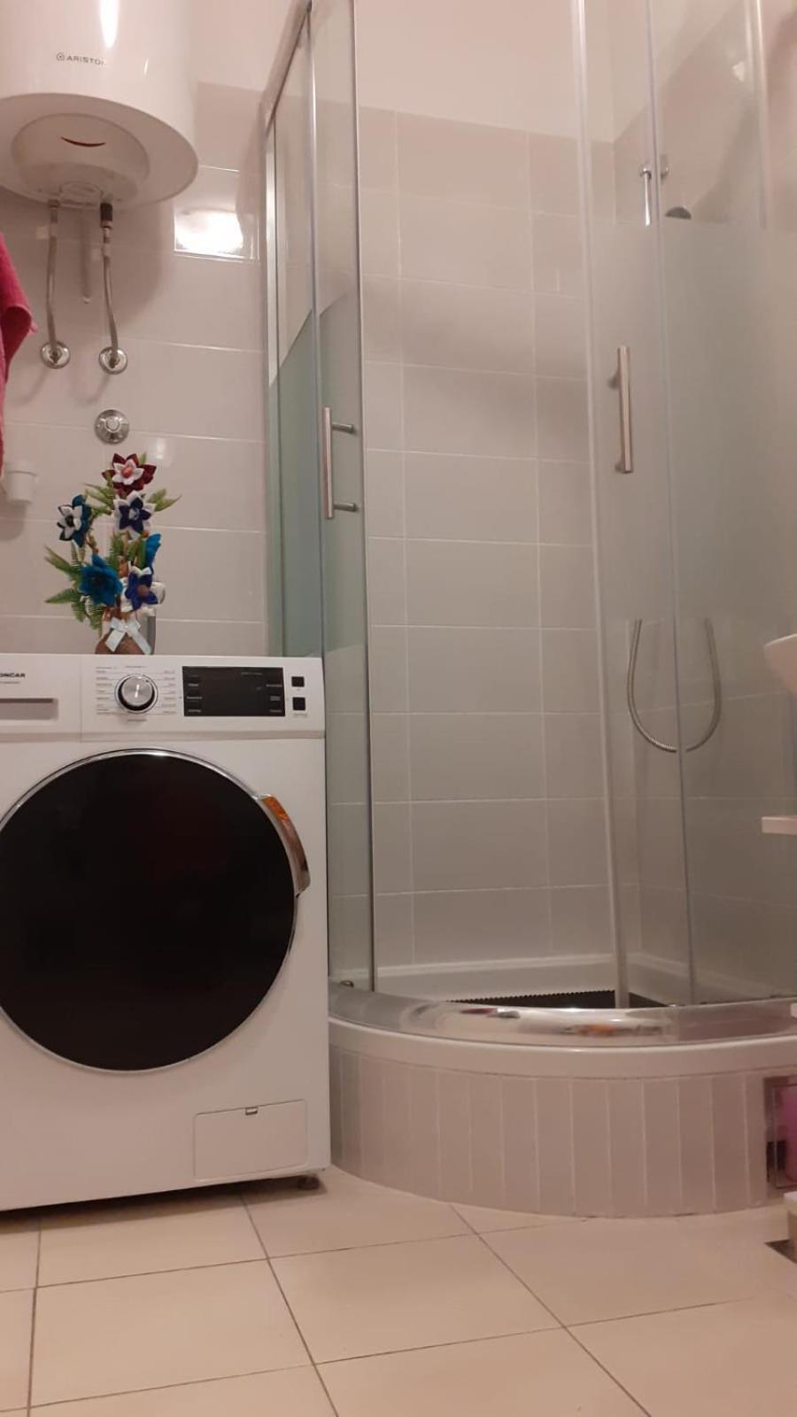 Mariposa, Apartment With Balcony, Private Parking In The Garage, Near The Biggest Shopping Center Mall Of Split Kültér fotó